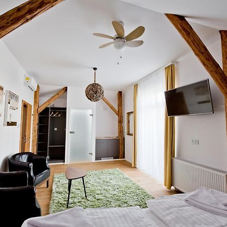 Salon Win Wine Bar & Apartments Jasło Zewnętrze zdjęcie
