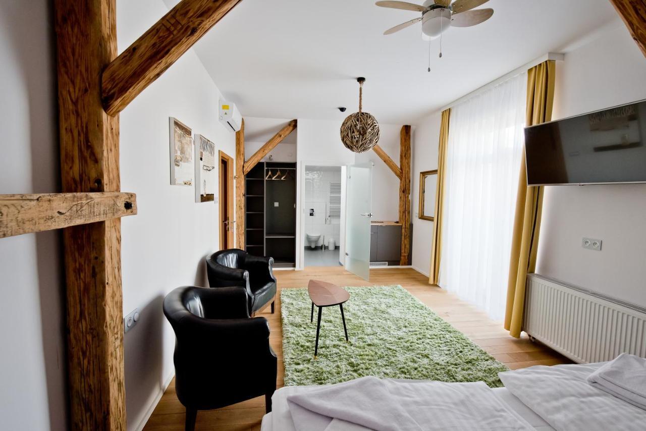 Salon Win Wine Bar & Apartments Jasło Zewnętrze zdjęcie